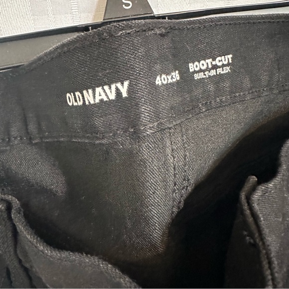 Old Navy Men’s Black Slim Pants - Picture 6 of 9